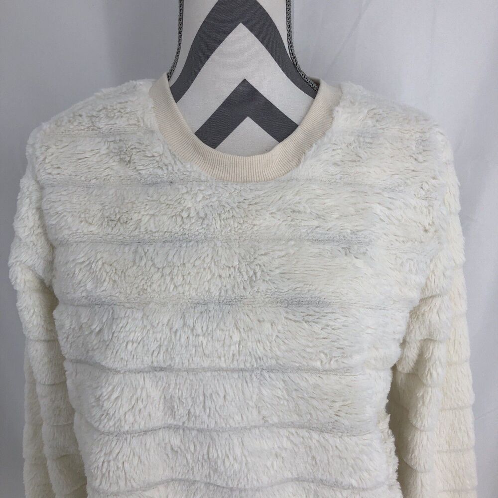 Crave Fame Ivory White Fuzzy Long Sleeve Sweater Medium